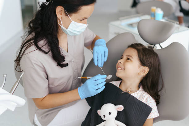Best Emergency Tooth Extraction in Webberville, MI